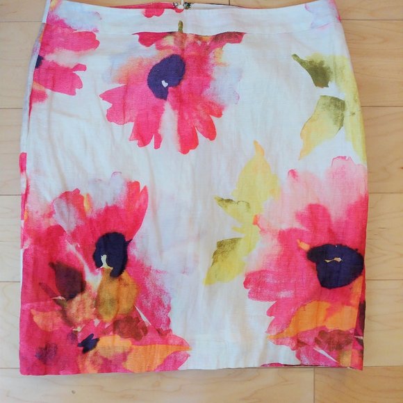 Ann Taylor Loft Dresses & Skirts - Ann Taylor Loft Linen Bland Lined Skirt Flower design size 10 NEW